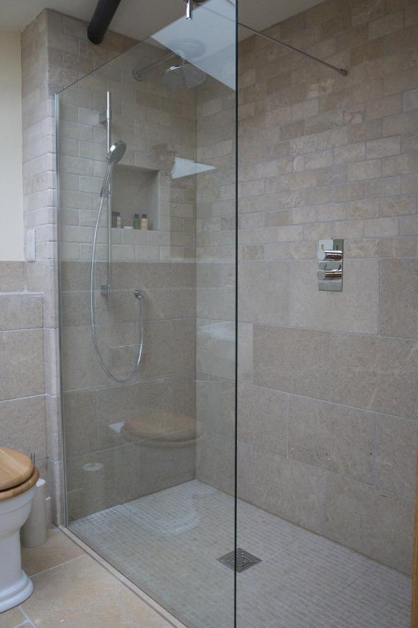 Woodchester Vineyard Barn Room מראה חיצוני תמונה